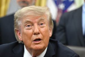 Trump przejmuje bogate złoża ropy. 'Wcześniej była wysyłana do Chin"