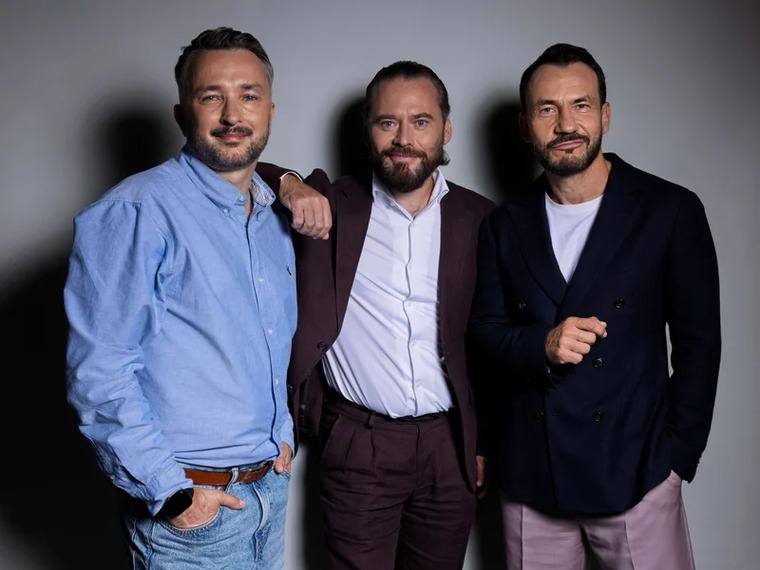 "Z dumą ogłaszam". Znani dziennikarze dołączają do Kanału Zero