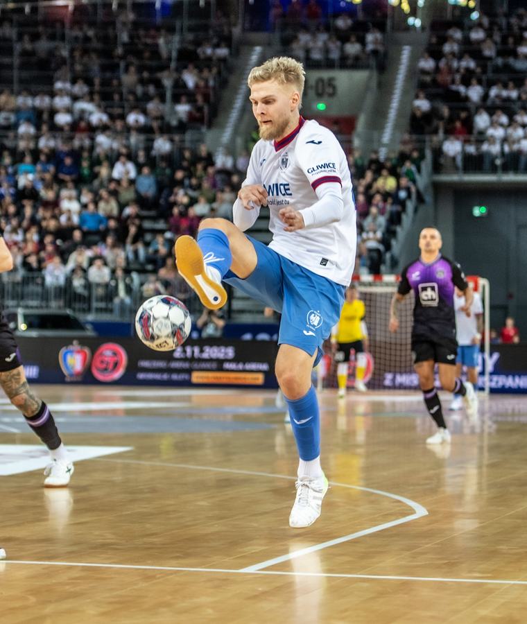 Futsal. Legia bez szans w starciu z mistrzem