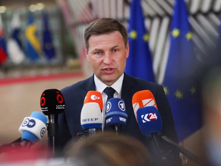 Skandal z pomocą dla Ukrainy. Minister obrony Estonii podał się do dymisji