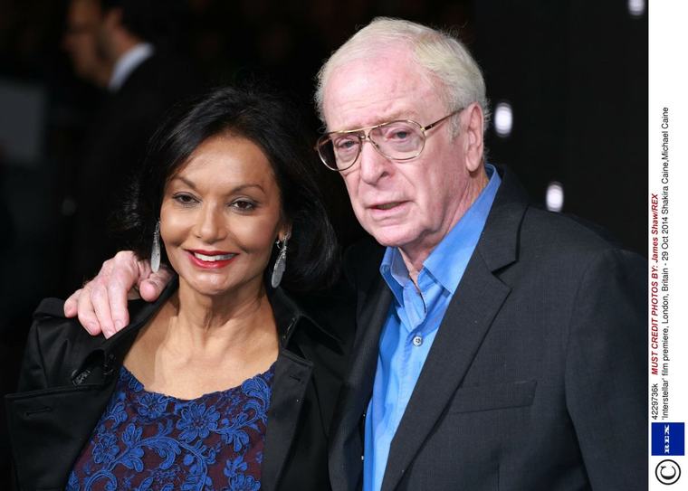 Zobaczył reklamę i się zakochał. Michael Caine jest z żoną ponad 50 lat