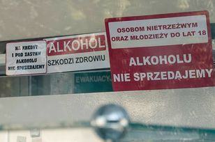 Rząd nie odpuszcza. Podwyżka akcyzy na alkohol wraca