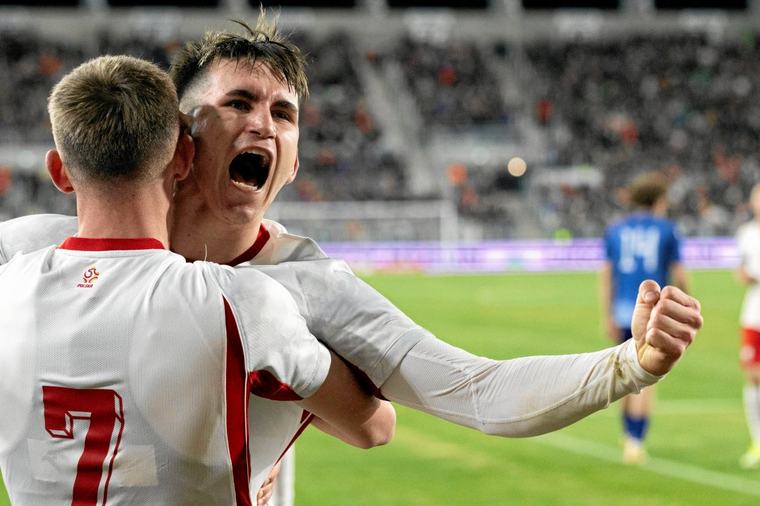 Oto najsmutniejsza prawda o polskiej piłce. Zrobiliśmy z niej powód do dumy