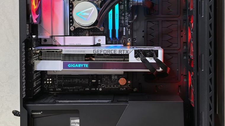 Nowa karta graficzna padła po 11 dniach. Właściciel RTX-a 5070 Ti twierdzi, że Gigabyte go ignoruje