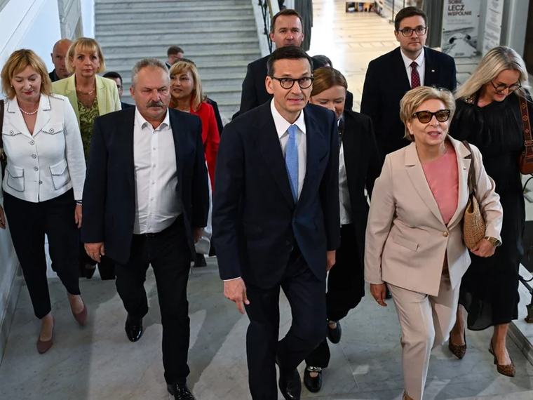 Morawiecki wysłał list do członków Rozwoju Plus. Nie powstrzymał się od krytyki PiS