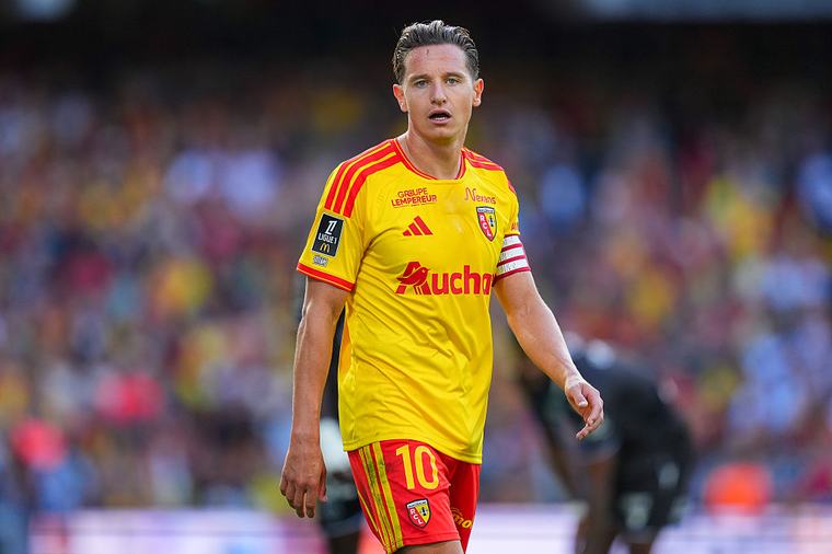 Zimny prysznic dla RC Lens. Kontuzja Nawrockiego?