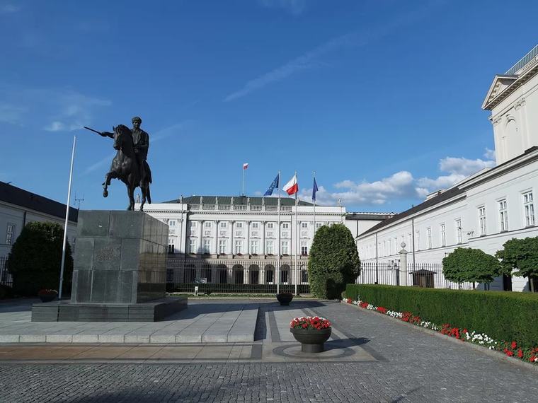 Syn byłej minister PiS w więzieniu. Trzy wnioski do Nawrockiego o ułaskawienie