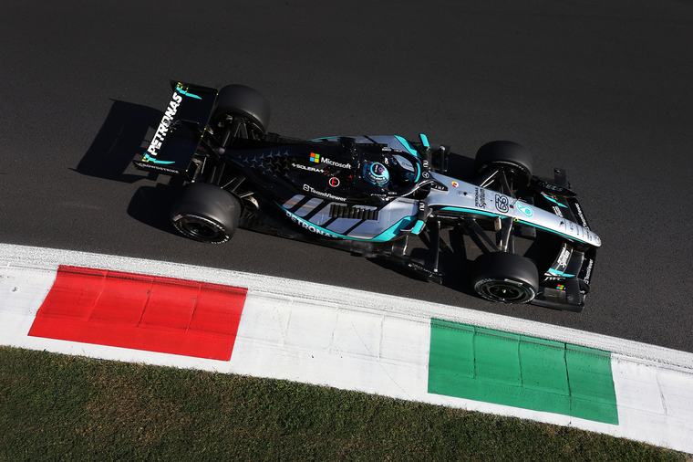 Mercedes faworytem kwalifikacji do GP Włoch. Nierozsądna jazda Russella